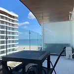 Casa Del Mar